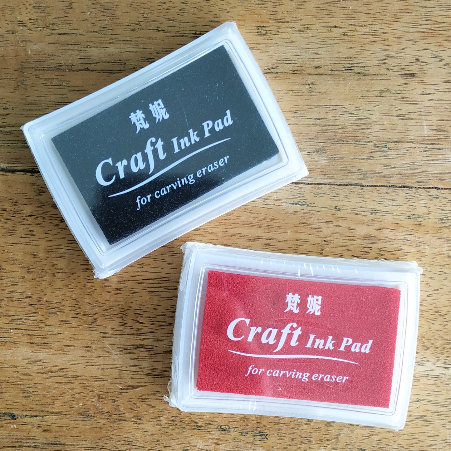 Craft ink pad for rubber stamps