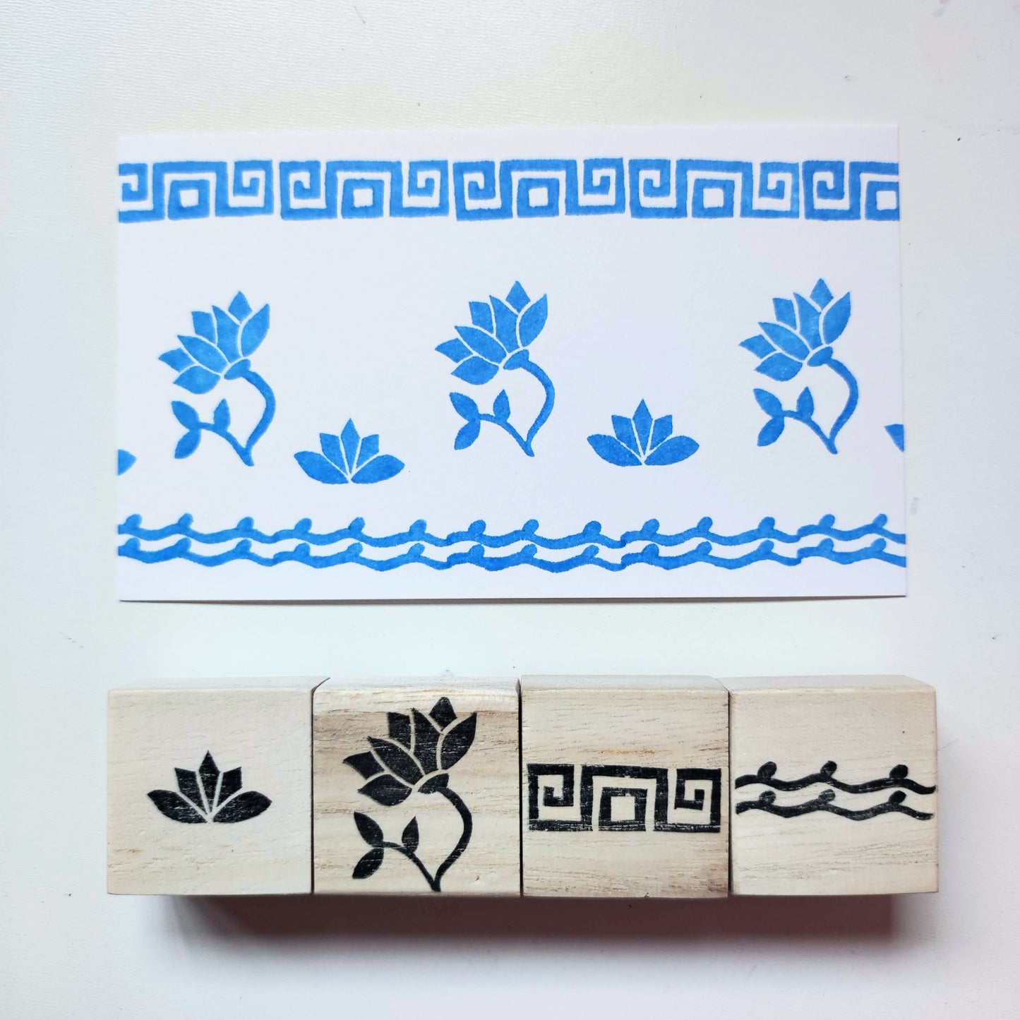 Blue-and-white porcelain rubber stamp set
